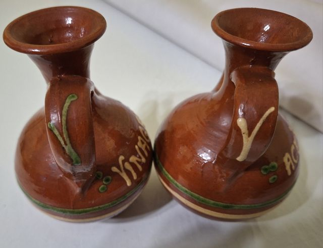 Aceitera y vinagrera