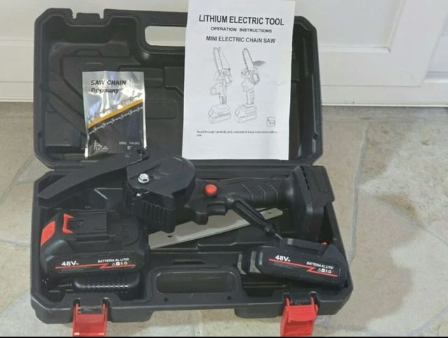 Motosega 6" 48V (2 batterie)