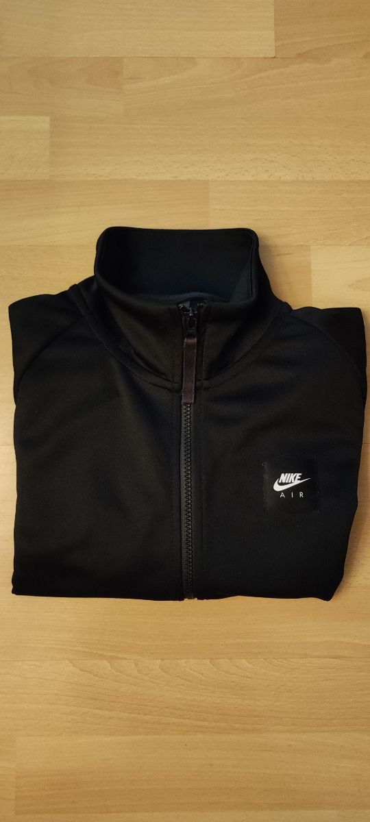 *NUEVA* Chaqueta Nike Air