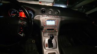 Ford S-MAX 2010