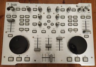 Hércules DJ Console RMX