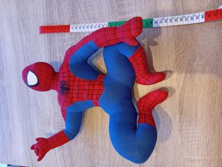 Peluche Spiderman grande