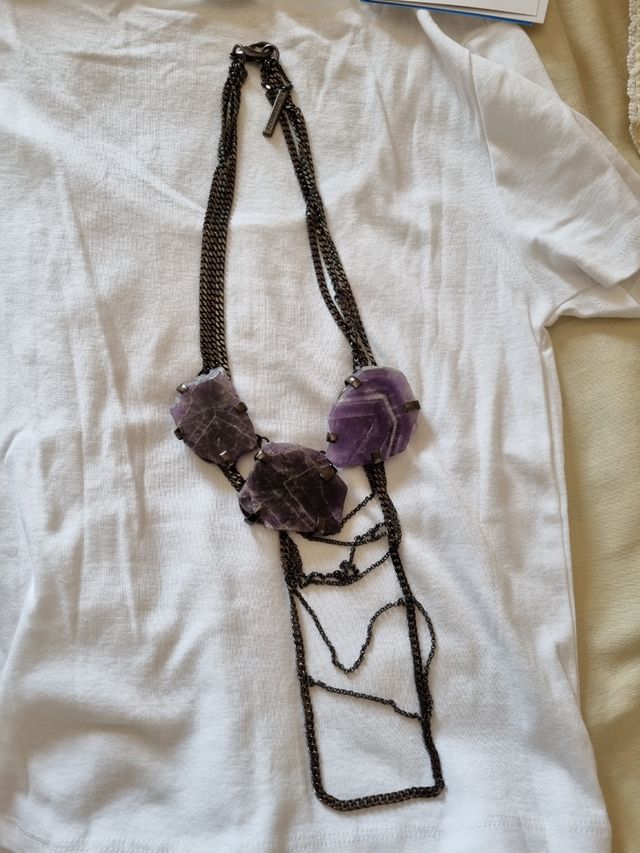 Collana in pietra di caramello naturale