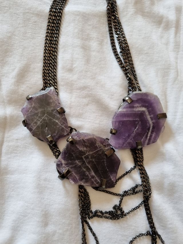 Collana in pietra di caramello naturale