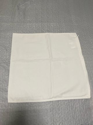 Funda de cojín blanco