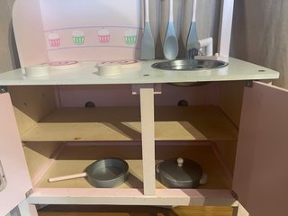 Cocina de juguete de madera