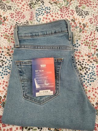 Pantalones Levis 511.