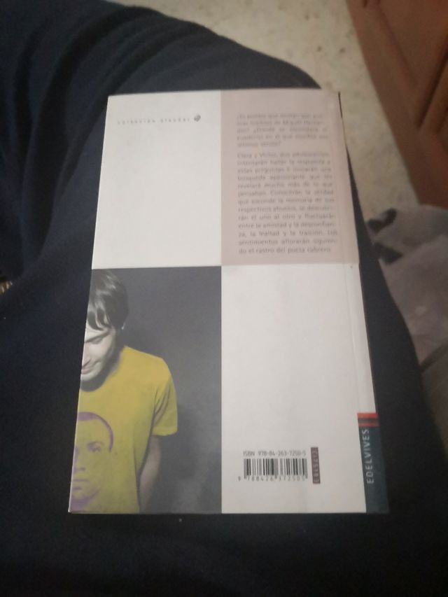 Mala luna (Alandar) (Spanish Edition)