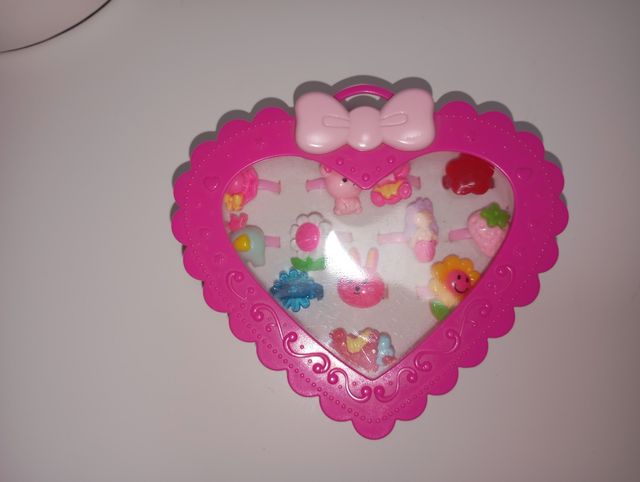 Caja de anillos de corazon