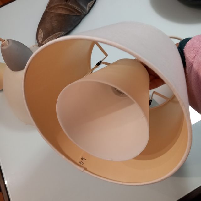 Lamparas de techo.. Rebajo 8 y 5 euros.