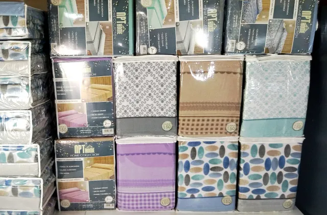 Set lenzuola PIRENEI letto 150 3 pezzi nuove 11,50€