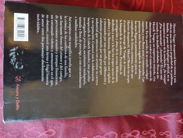 Los hombres que no amaban a las mujeres: The Girl with the Dragon Tattoo (Millennium) (Spanish Edition)