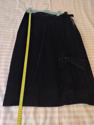 Chaqueta y Falda terciopelo seda.Fiesta