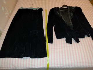 Chaqueta y Falda terciopelo seda.Fiesta