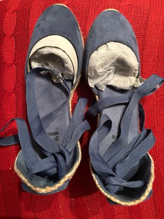 Alpargatas azules