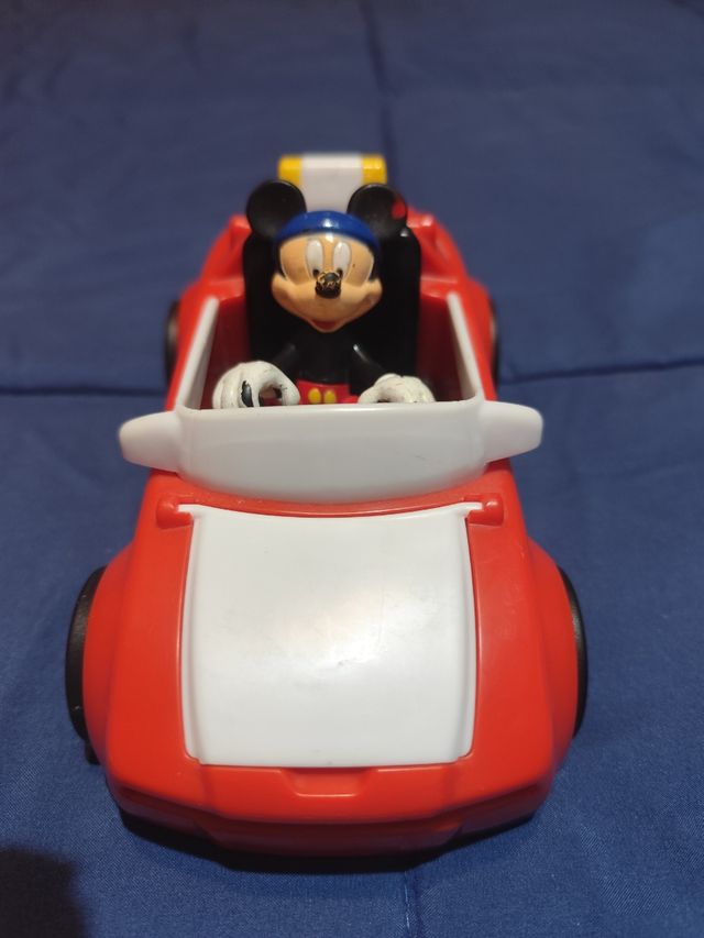 Coche de Mickey