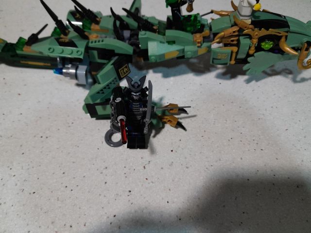 Dragon lego