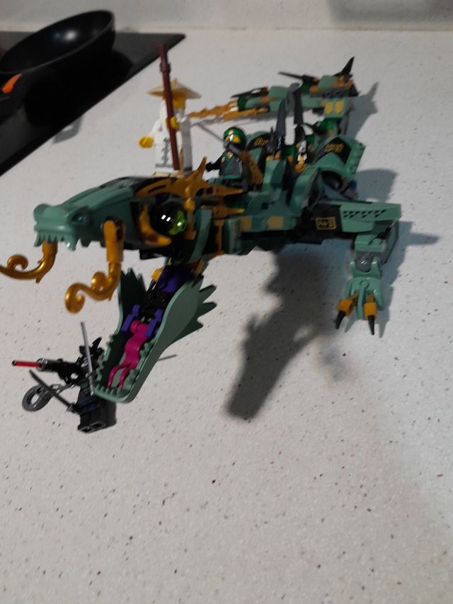 Dragon lego