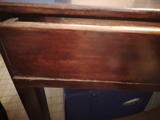 Mesa de madera centro con cristal