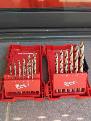 Estuche Milwaukee 19 brocas Thunderweb HSS-G