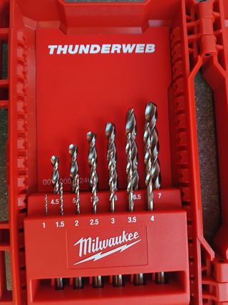 Estuche Milwaukee 19 brocas Thunderweb HSS-G