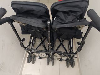 Carrito gemelar McLaren plegable