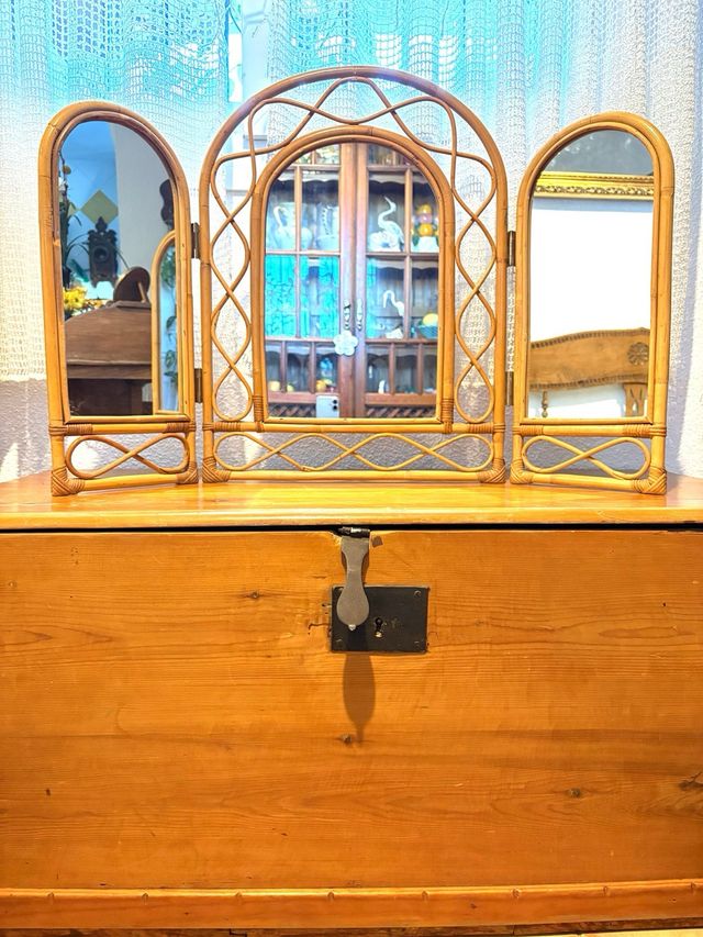 SPECCHIO TRITTICO IN BAMBÙ ANTICO.