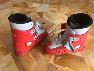Scarponi da sci Nordica nr 31