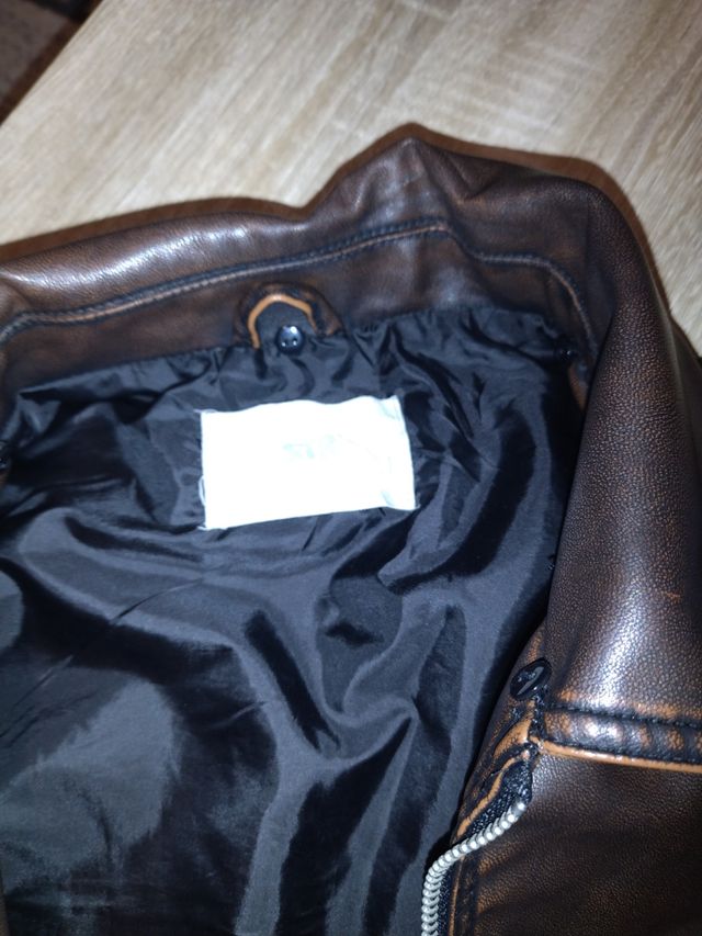 Cazadora mujer de Stradivarius