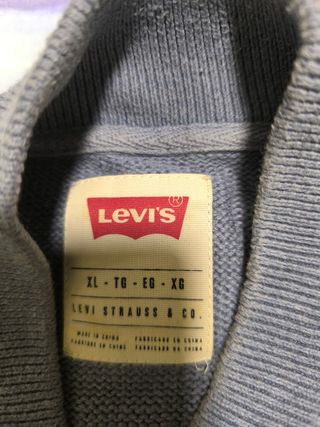 Jersey Levis talla XL 
