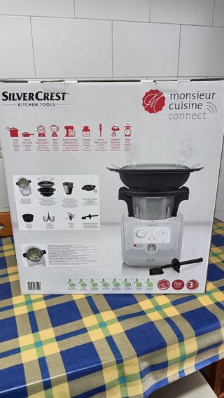 Monsieur cuisine casi nueva