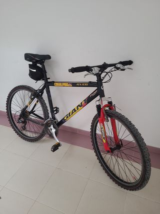 Bicicleta MTB Giant ATX 830