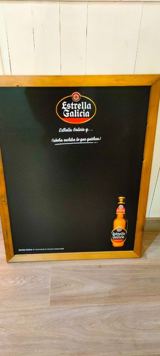 Pizarra bar Estrella Galicia 