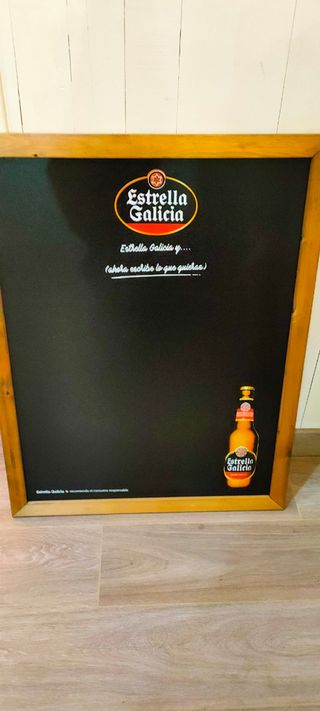 Pizarra bar Estrella Galicia 