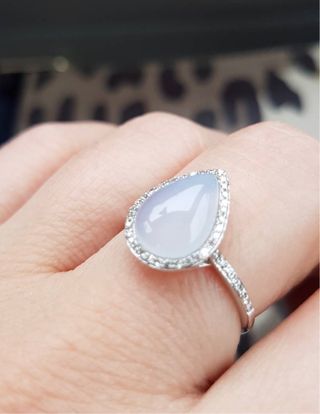 Anillo de plata y diamantes