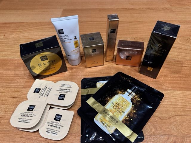 Pack de cremas de oro con acido hialuronico