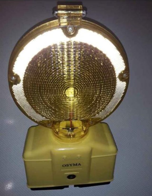 Balizas Luminosas Aviso Obras Seguridad