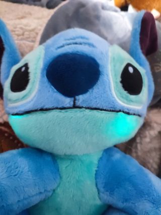 Peluche Stitch con luz y sonido Primark