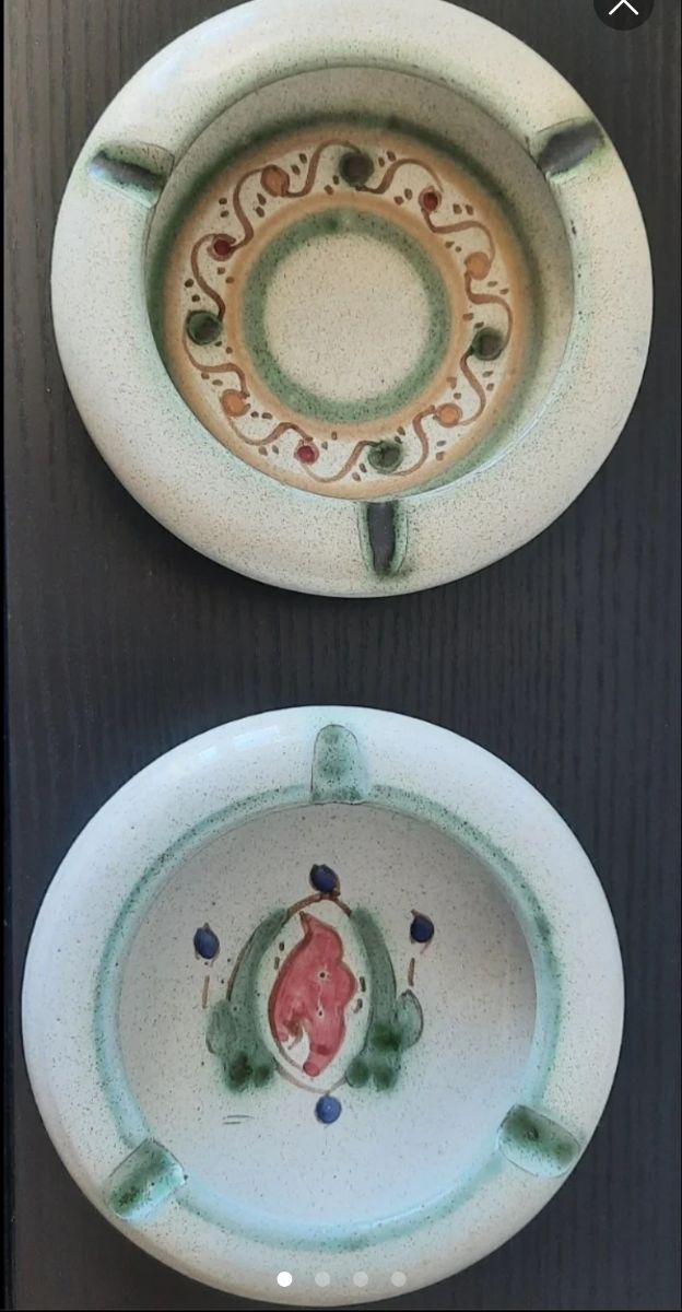 Dos ceniceros marroquíes