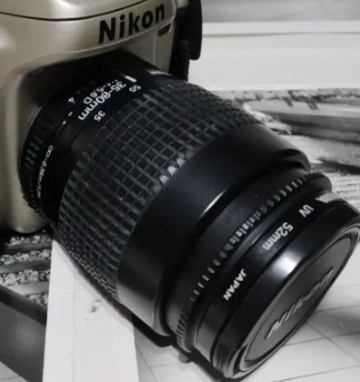 Riflesso analogico NIKON F50