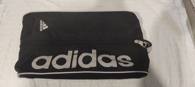 Porta zapatillas Adidas