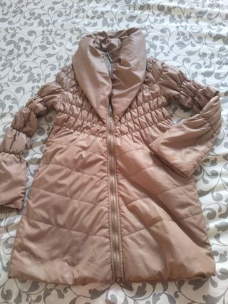 Abrigo de color camel