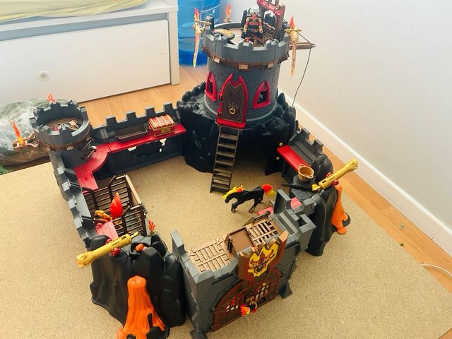 Castillo fortaleza fuego playmobil