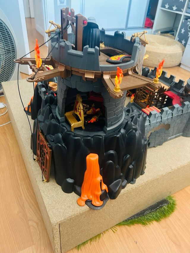 Castillo fortaleza fuego playmobil
