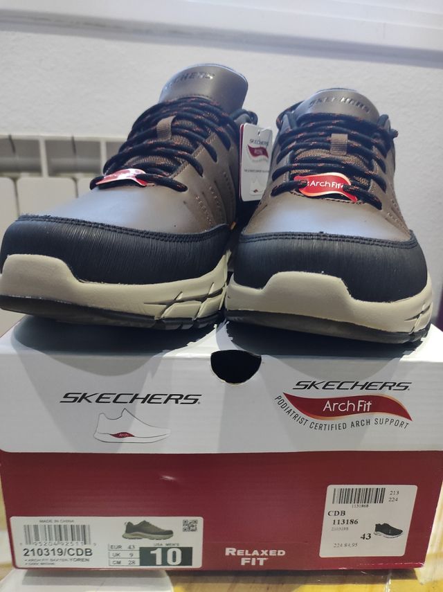 Skechers 43 sin estrenar zapatillas