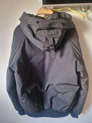 Cazadora bomber negra