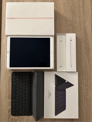 Ipad Air 3 con apple pencil y smart keyboard