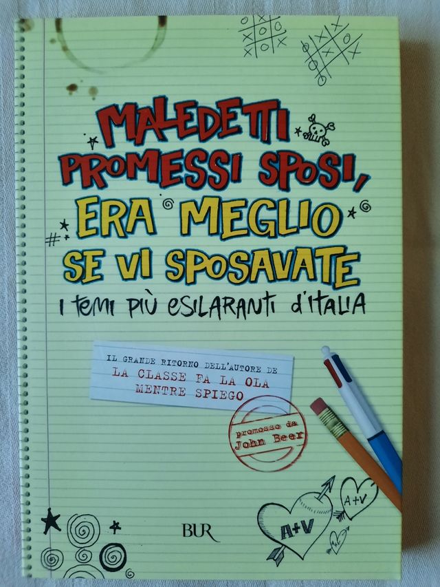 La classe fa la ola mentre spiego. Le note disciplinari più pazze d'Italia