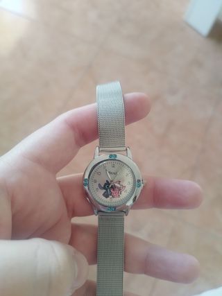 Reloj de Stitch y ángel nuevo