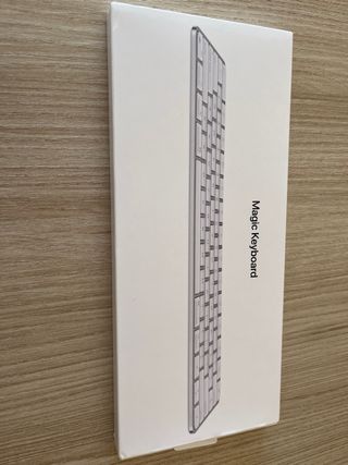 Nuevo Sin Usar Apple Magic Keyboard Bluetooth